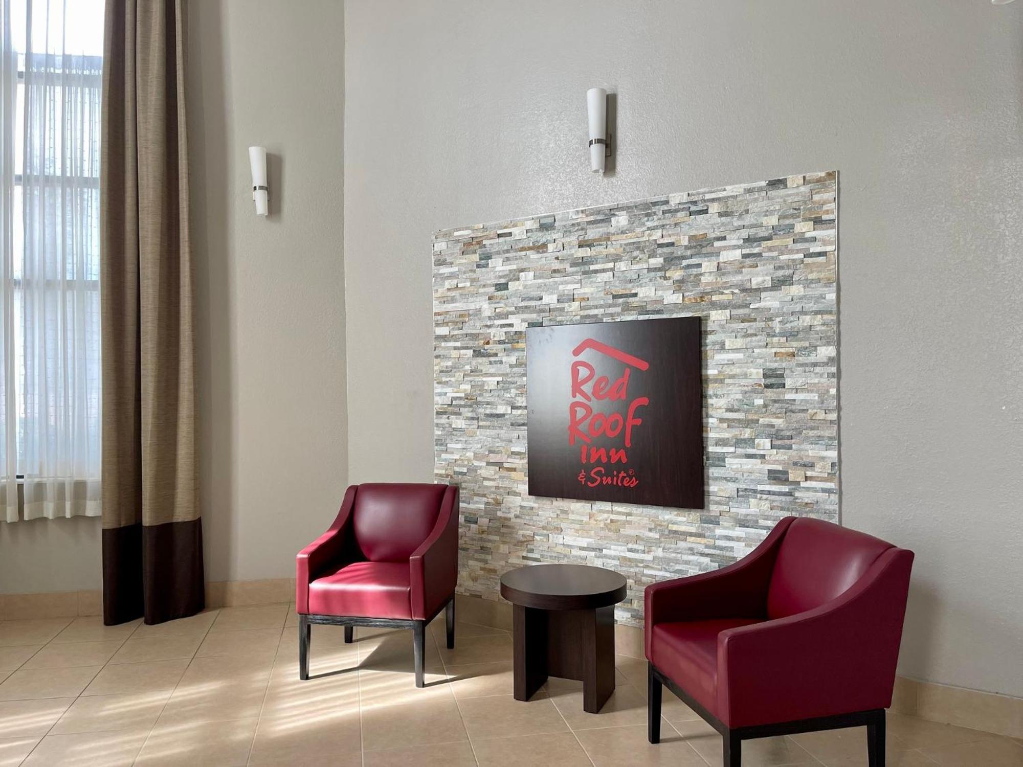 Red Roof Inn & Suites Jackson - Richland Екстериор снимка
